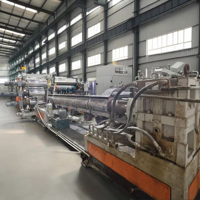 Used small plastic recycling extruder  global door-to-door installation and debugging, easy to operate plastic extruder machine